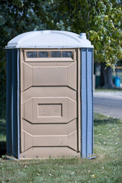 Best Luxury portable toilet rental  in Moodus, CT