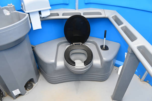 Best Best portable toilet rental  in Moodus, CT